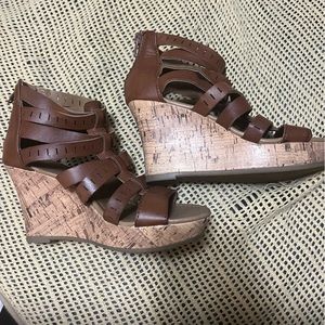 Brown American Eagle Wedges. Zip back. Great condition size 5